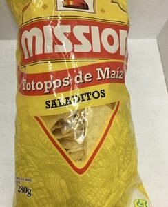 Totopos de maíz salados