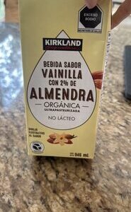 Bebida Sabor Vainilla Con 2% De Almendra Orgánica Ultrapasteurizada No Lácteo