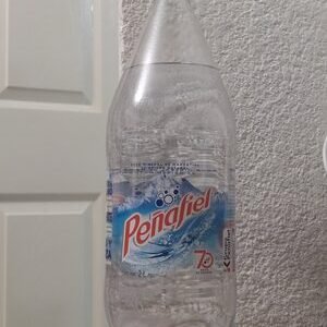 Agua mineral de Manantial Peñafiel
